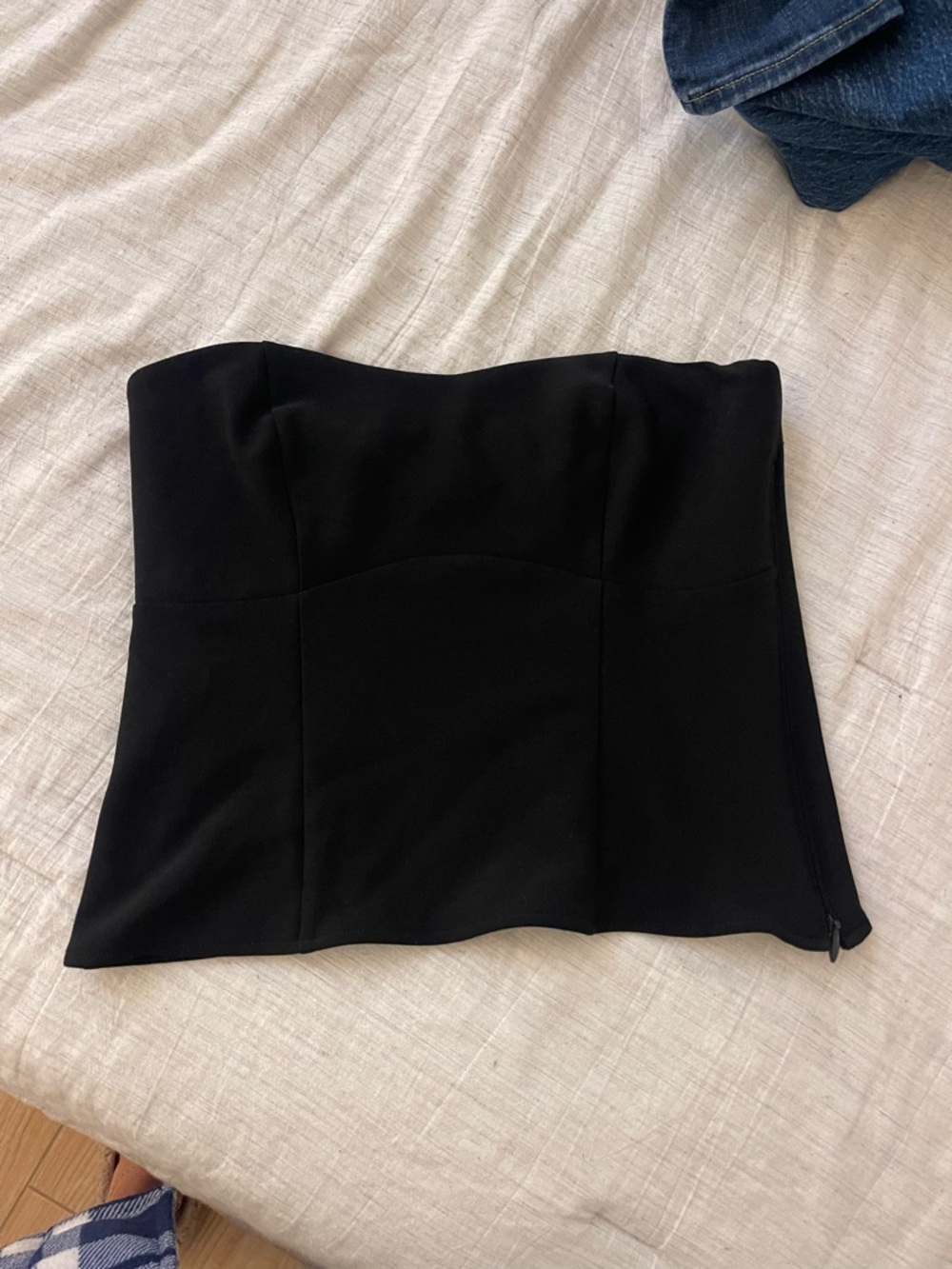 Abercrombie & Fitch Black Strapless Top with Bustier Style